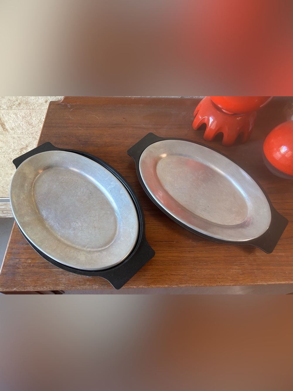 Bakelite Sizzle Plate Pair-1940s/ 50s